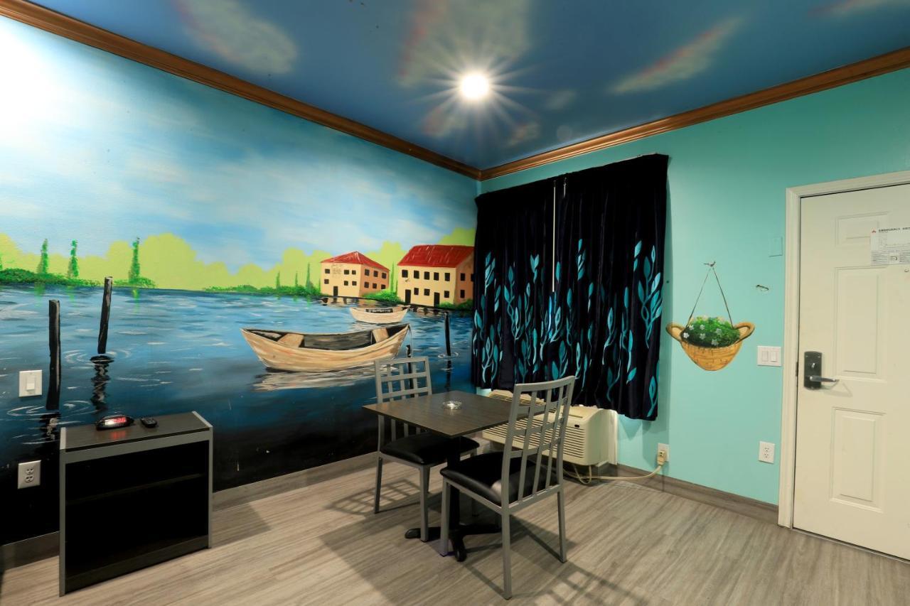 Scottish Inn And Suites Houston-Jones Road Louetta ภายนอก รูปภาพ