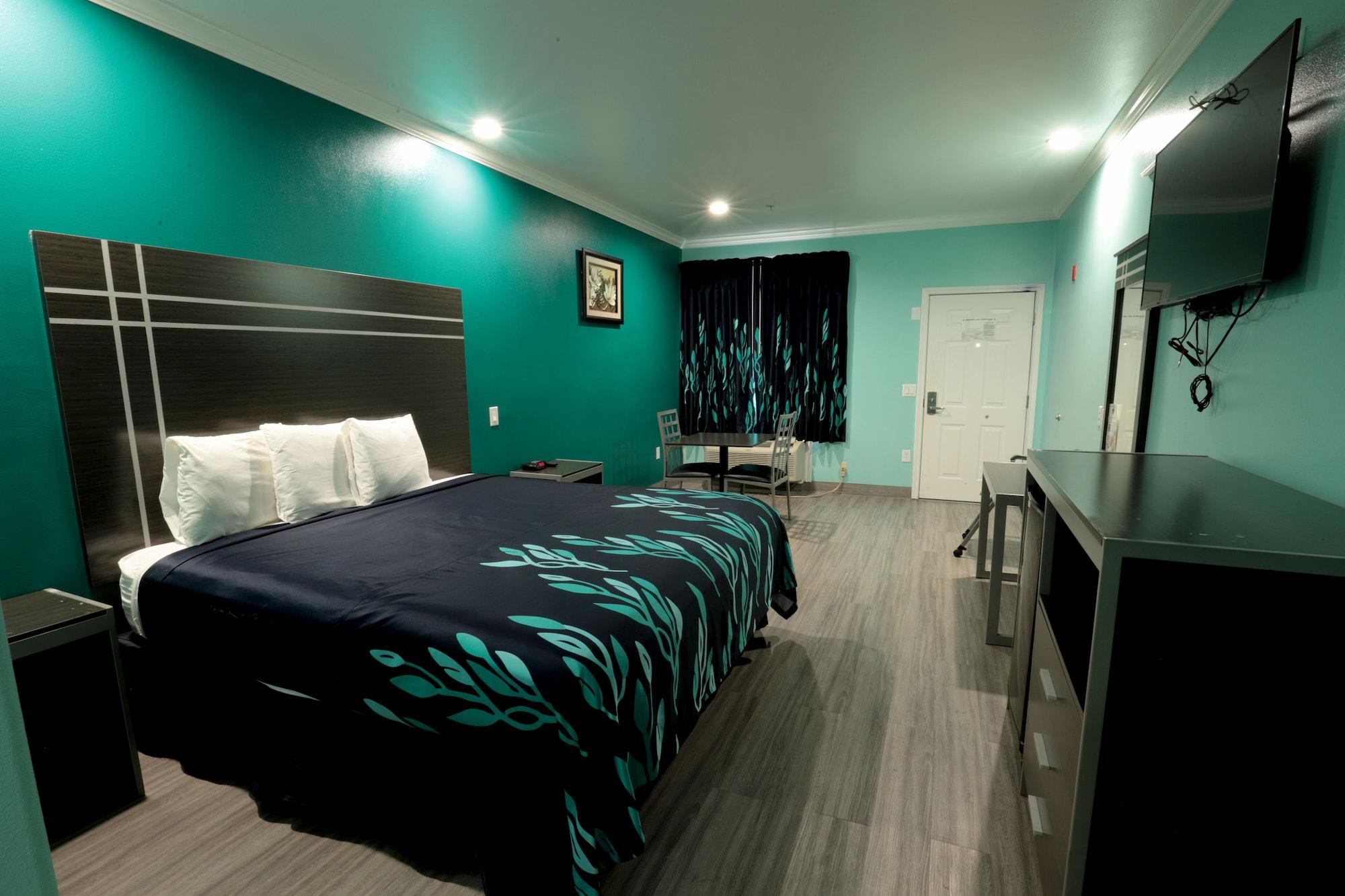 Scottish Inn And Suites Houston-Jones Road Louetta ภายนอก รูปภาพ
